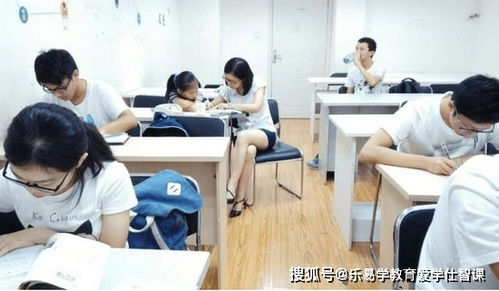 教育新賽道丨從“課后三點(diǎn)半”到“服務(wù)全天候” 校內(nèi)延時(shí)服務(wù)升級催生教育咨詢新藍(lán)海